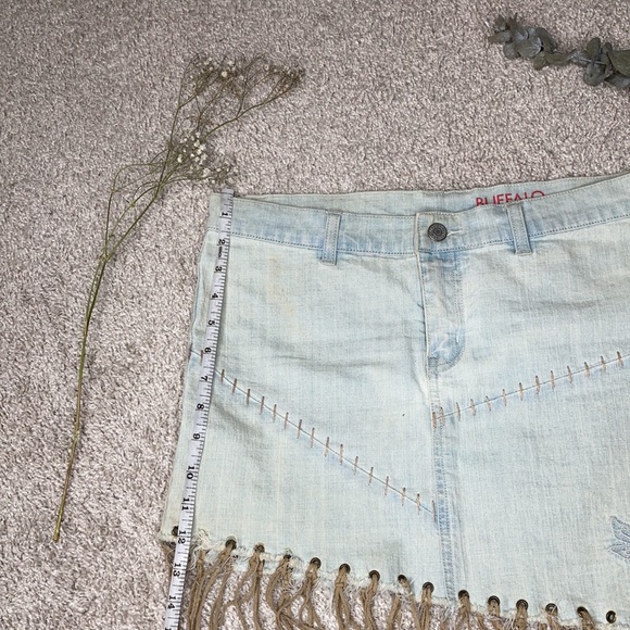 Buffalo David Bitton Mini Skirt | Size 28 - Picture 7 of 11
